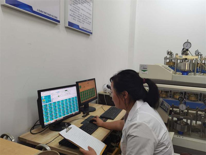 公司同002A：土工試驗(yàn)甲級(jí)，可以承擔(dān)甲級(jí)及以下工程勘察資格所能承擔(dān)工程勘察項(xiàng)目的土工試驗(yàn)任務(wù)； 聯(lián)系人：任玲，電話：18653883892(圖3)