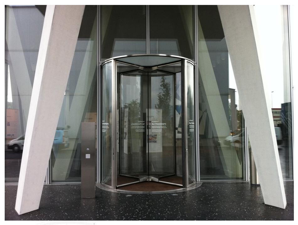 “水晶旋轉門”讓建筑、裝飾設計師更加自如！(圖2)